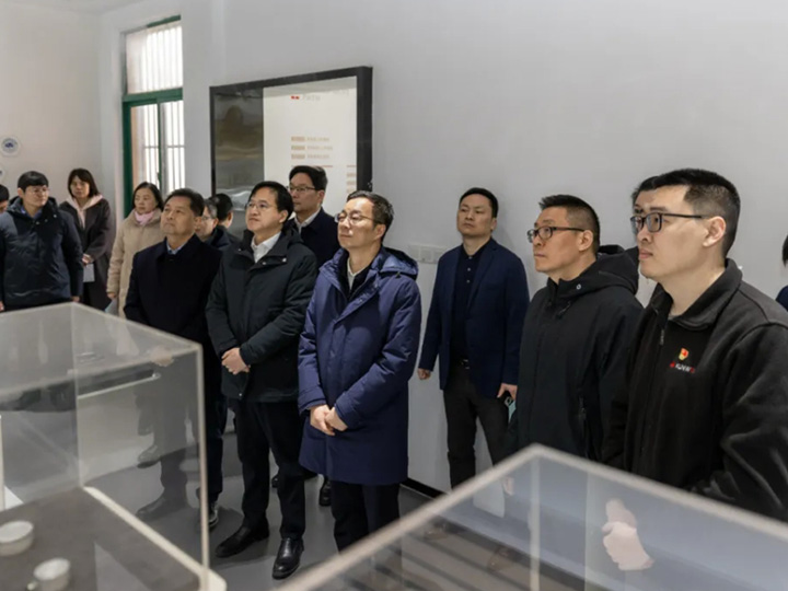 创新驱动 智造未来丨市委副书记、市长周伟率队调研KAIYUN.COM·开云「中国」官方网站
